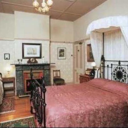Sirens Bed And Breakfast Катумба Екстериор снимка