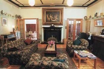 Sirens Bed And Breakfast Катумба Екстериор снимка